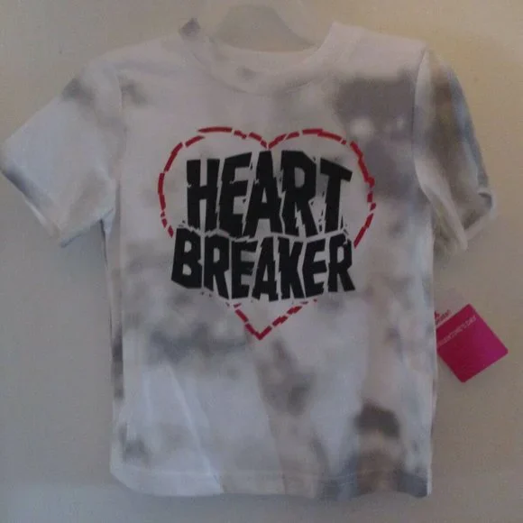 Celebrate Valentines day with Heart Breaker T-Shirt - Picture 1 of 3